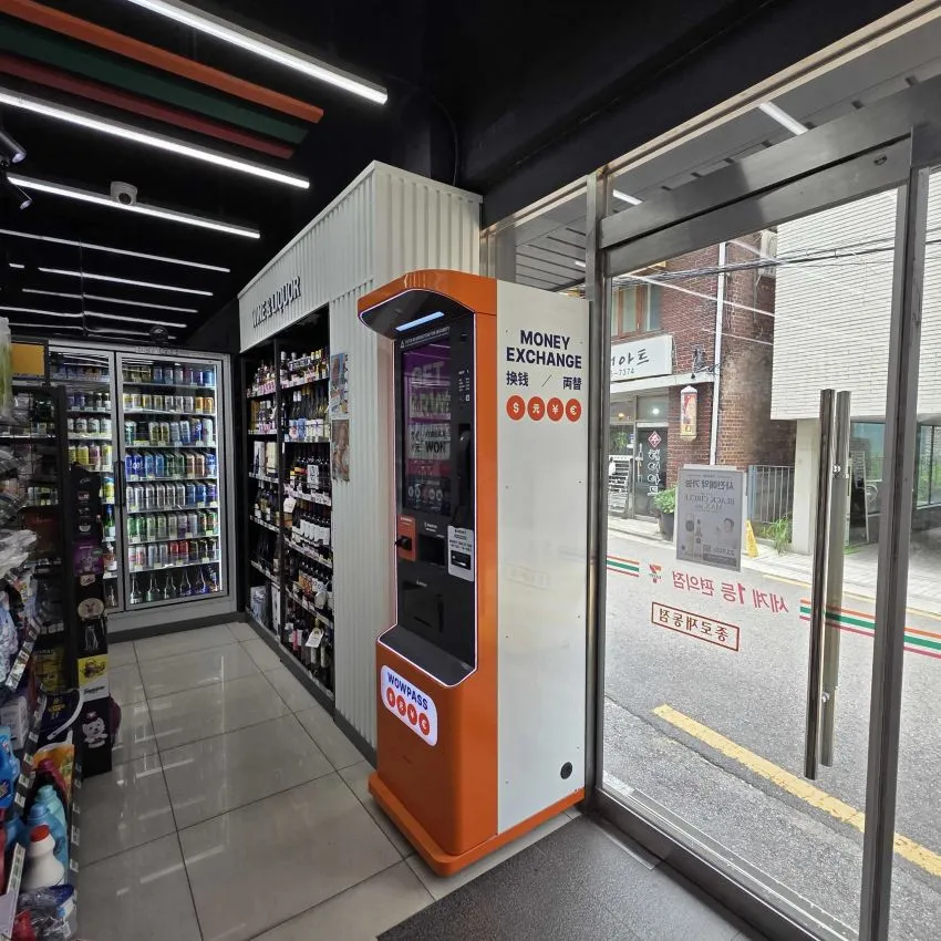 7-Eleven 鐘路齋洞店 - 照片 2