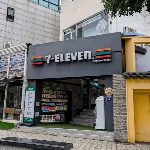 7-Eleven 鐘路齋洞店