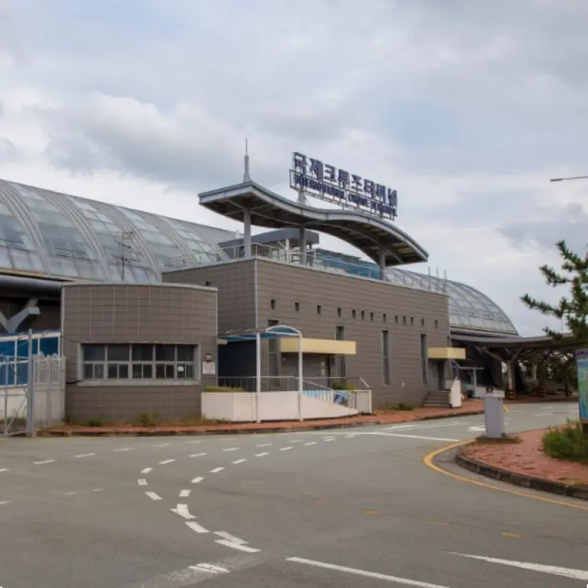 釜山國際郵輪碼頭(影島)