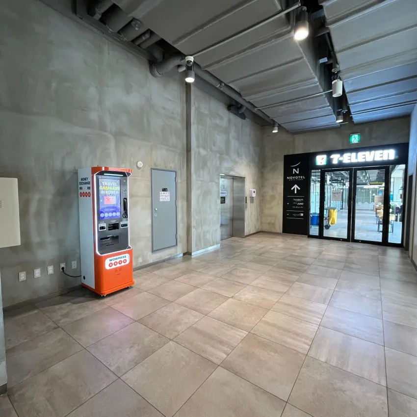 AK Plaza 水原 諾富特飯店 入口 - 照片 1